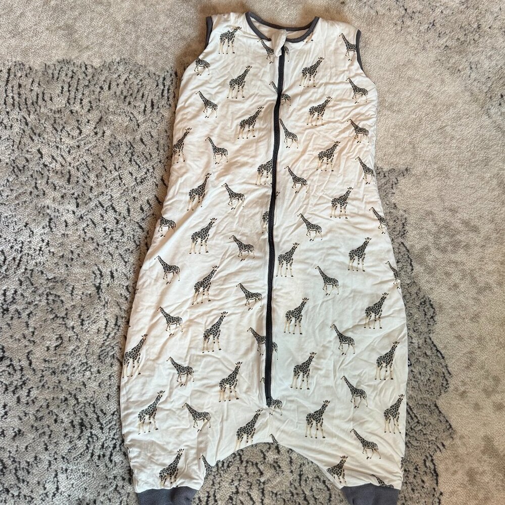 Kyte Baby 1.0 Sleep Bag Walker- Classic Giraffe Print